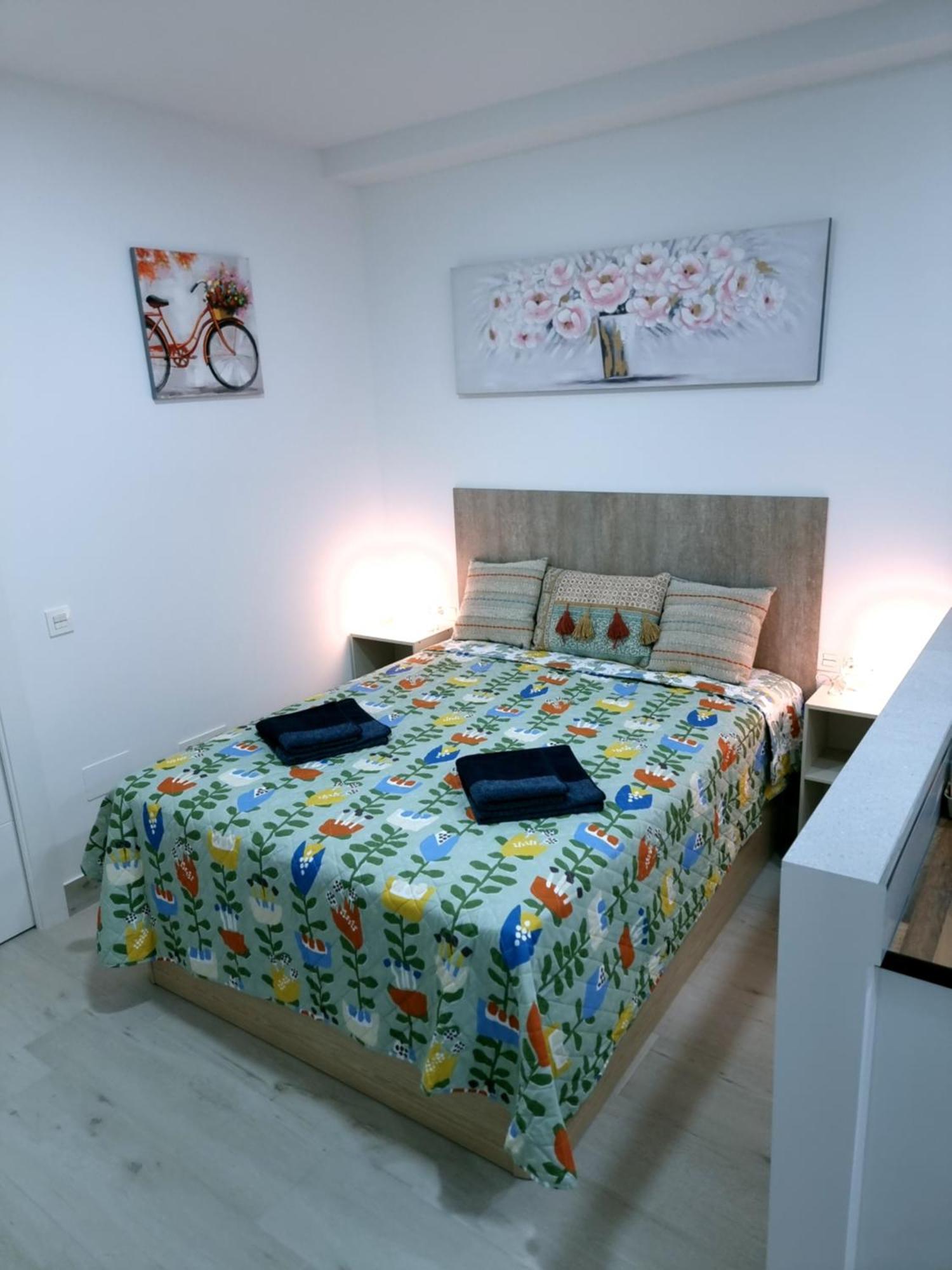 Zanca Center Free Luggage Storage